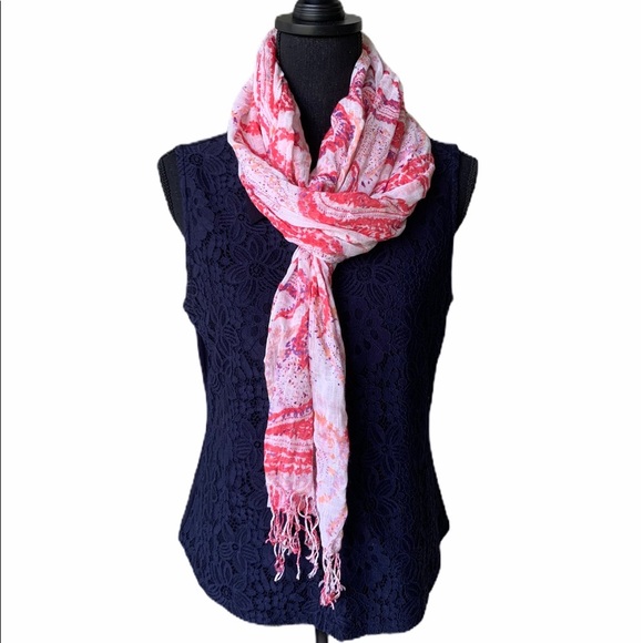Everyday Living Pink Paisley Scarf - Picture 4 of 6